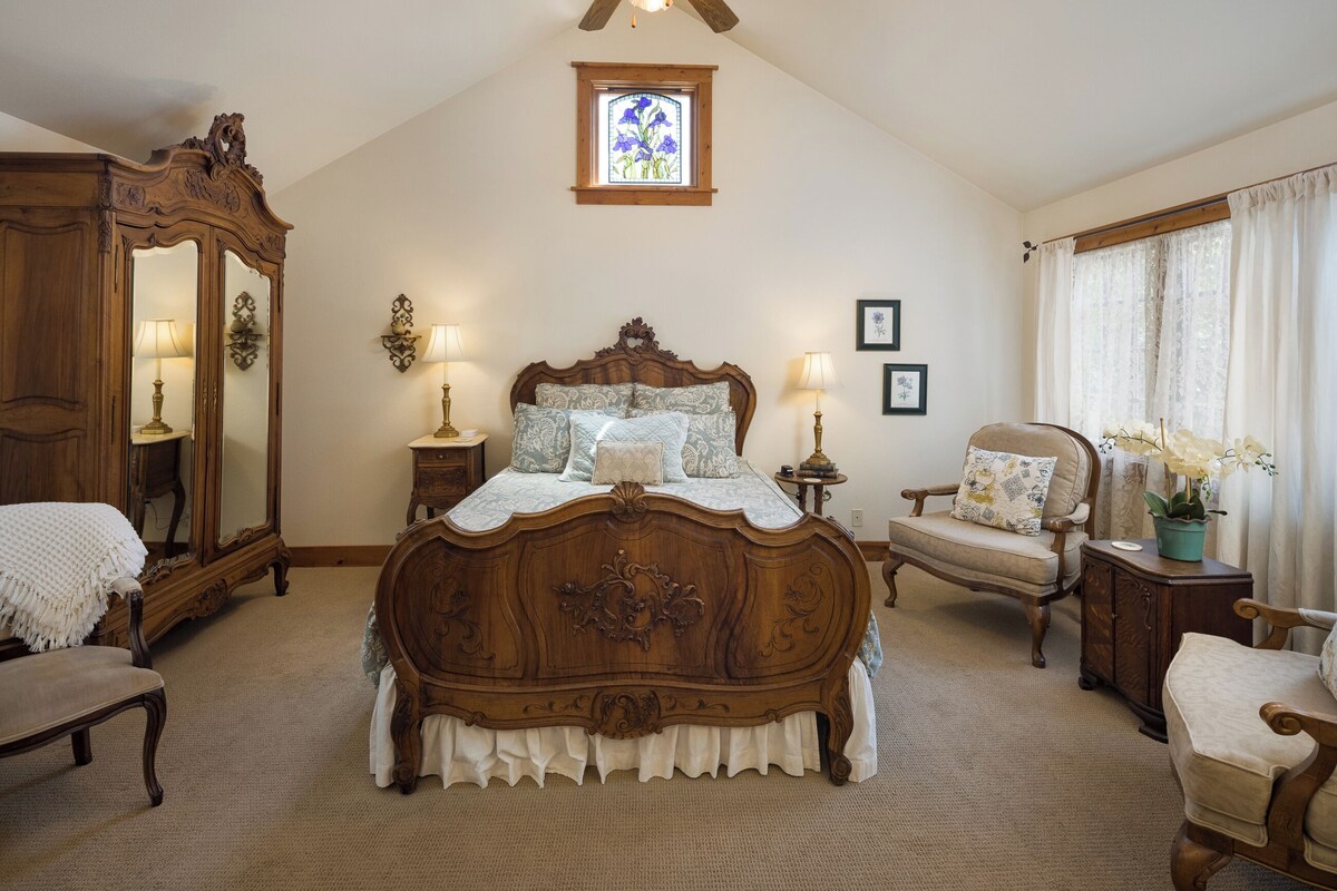 Sunflower Hill Inn - Photo 1