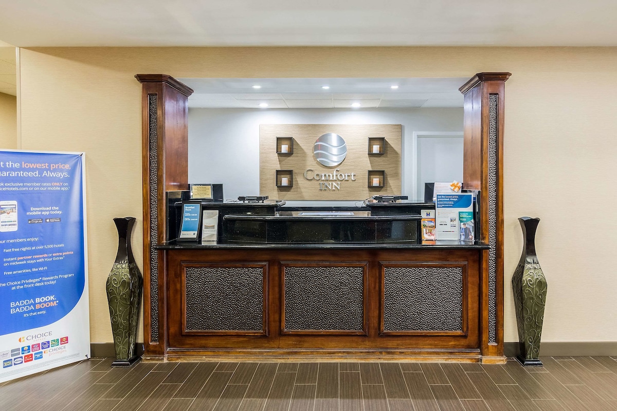 Comfort Inn Pensacola - University Area - Photo 1