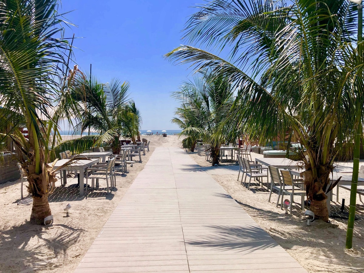 ICONA Diamond Beach - Photo 1