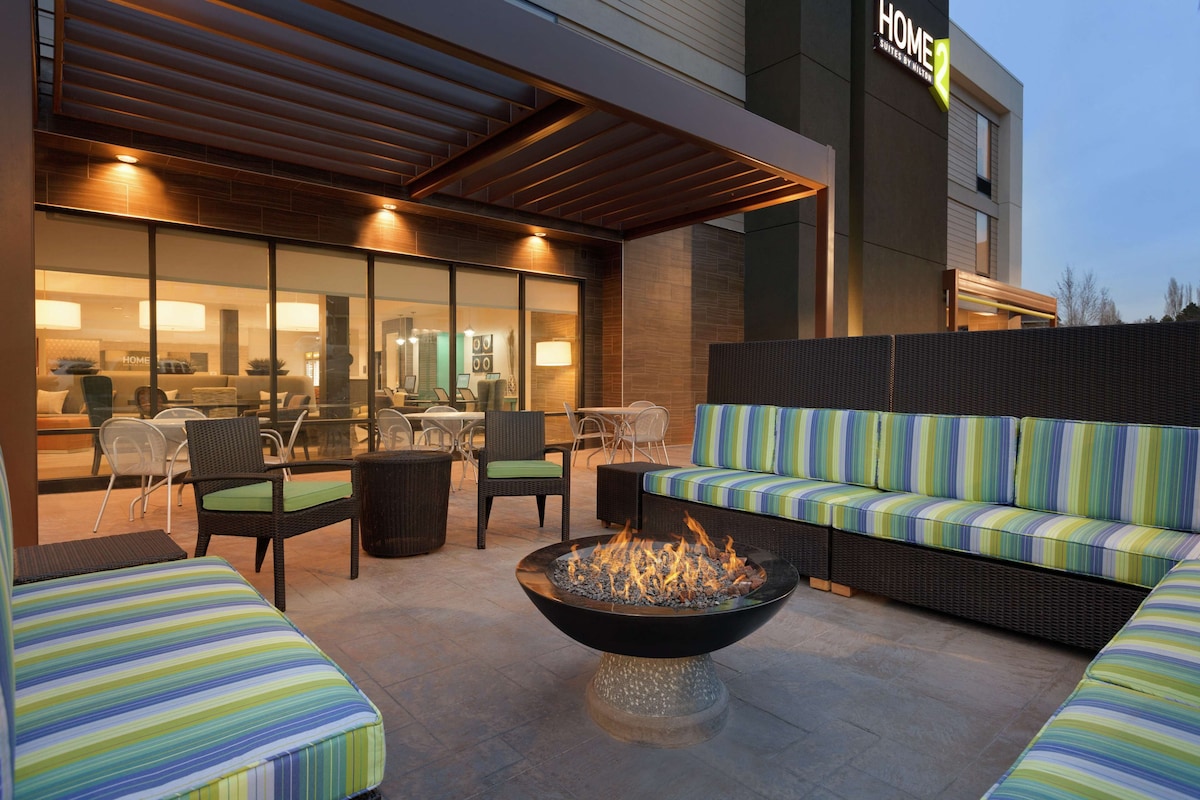 Home2 Suites by Hilton Salt Lake City-East - Photo 1