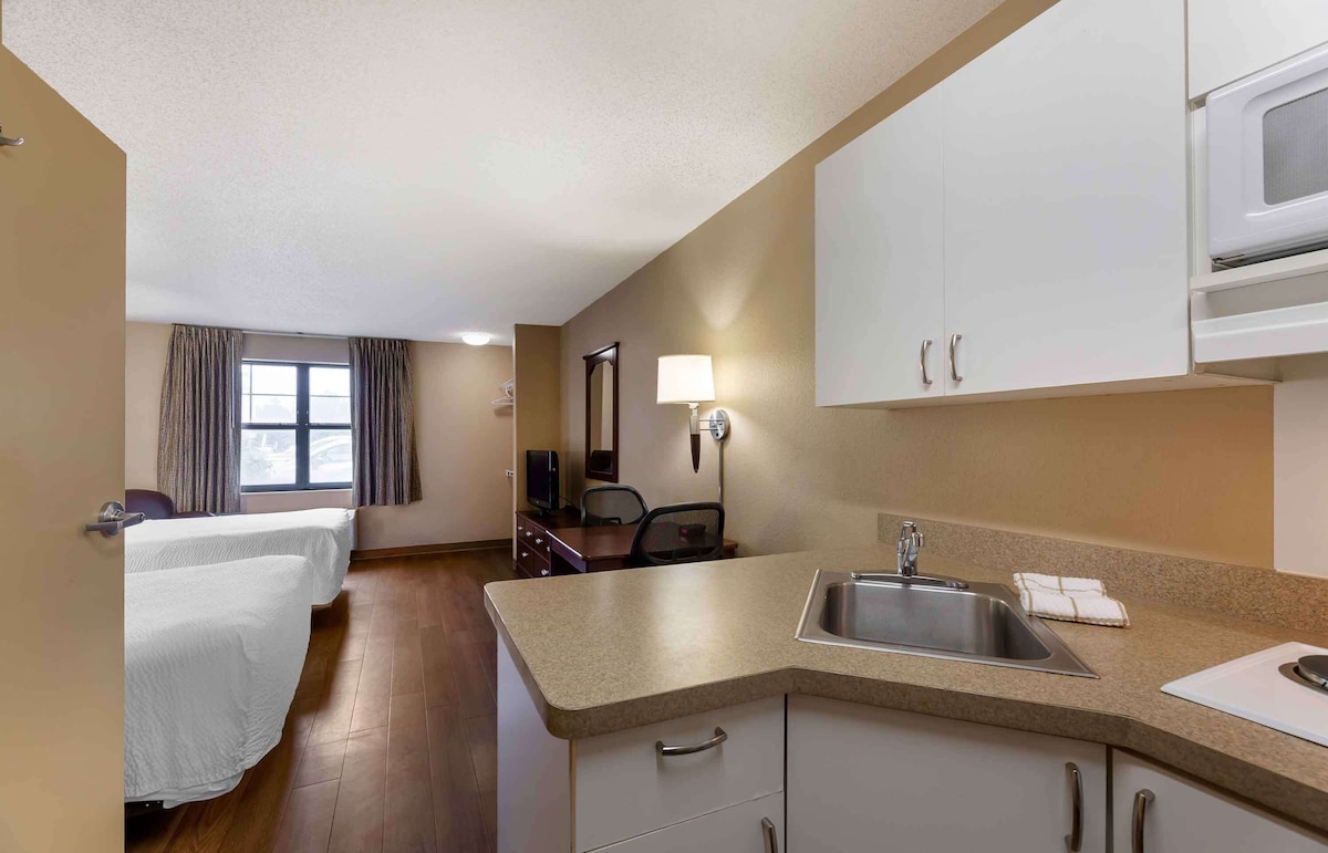 Extended Stay America - Cleveland - Brooklyn - Photo 1