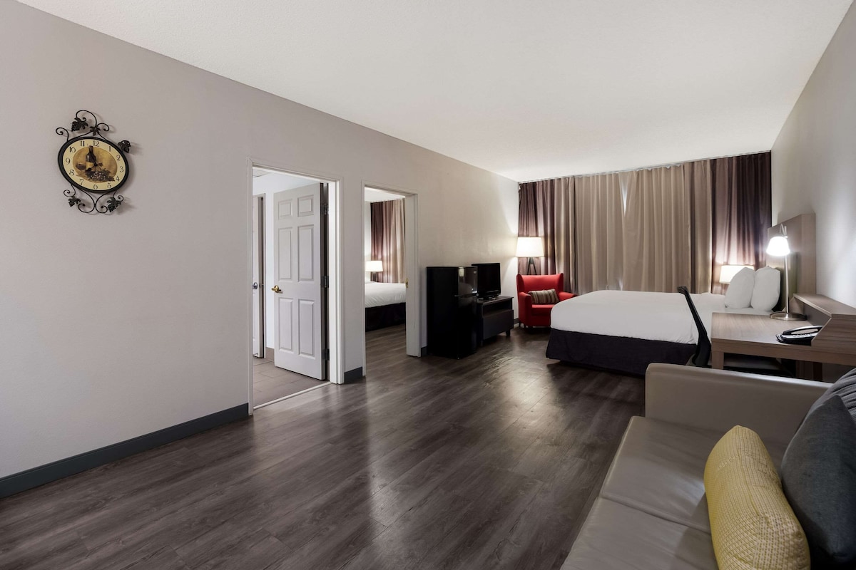 Country Inn & Suites by Radisson, Augusta at I-20, GA - Photo 1