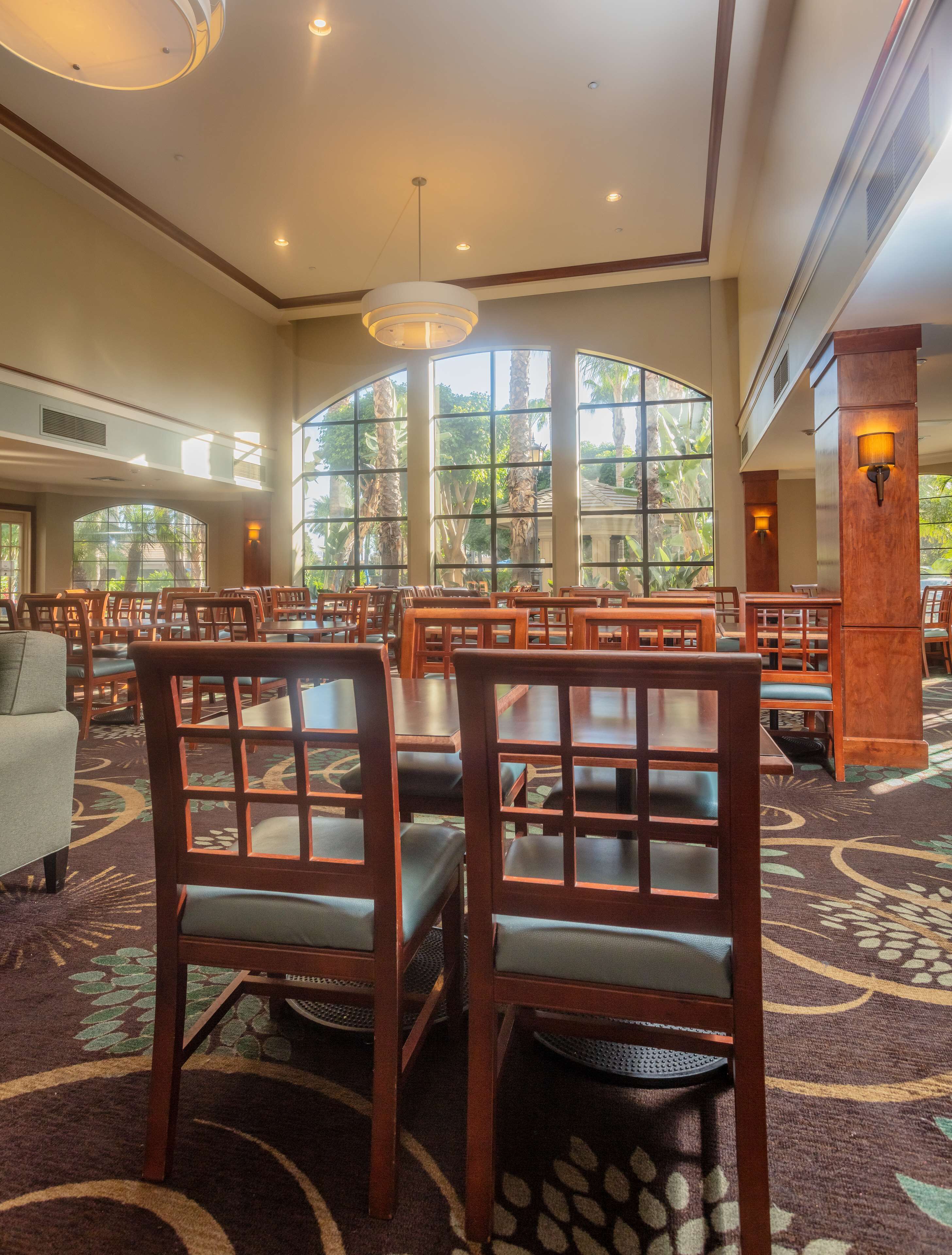 Sonesta ES Suites Anaheim Resort Area - Photo 1