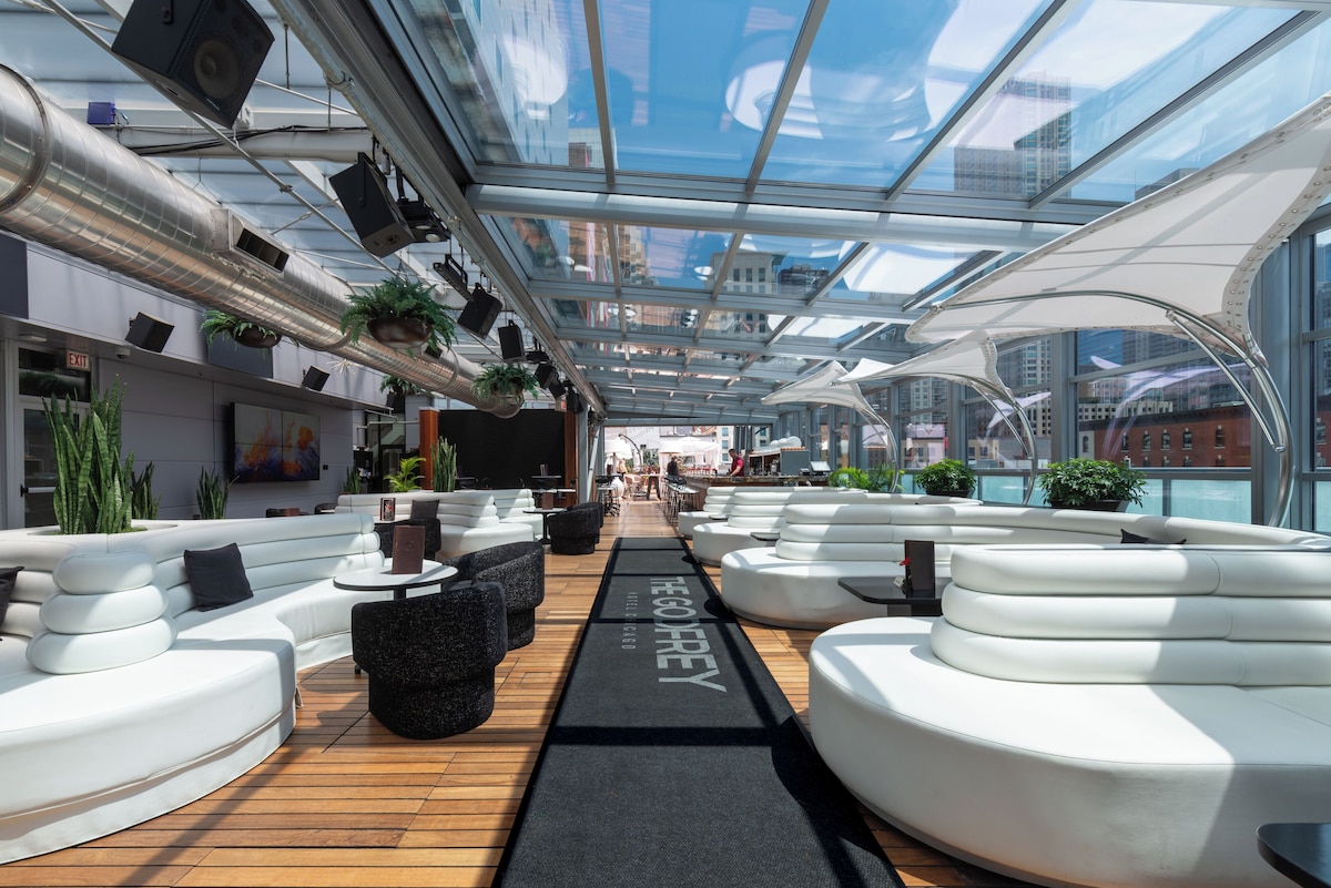 The Godfrey Hotel Chicago - Photo 1