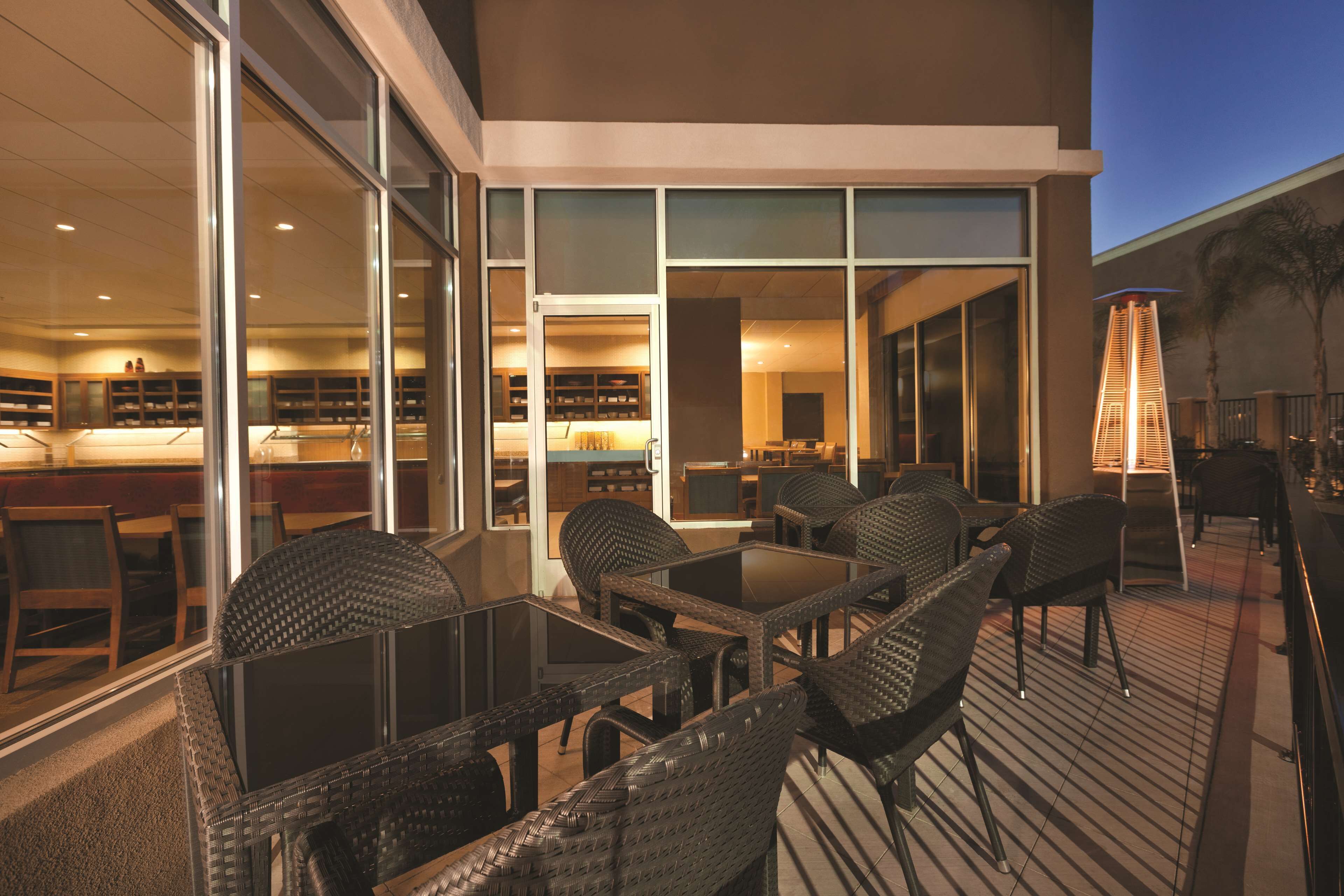 Hyatt Place at Anaheim Resort/Convention Center - Photo 1