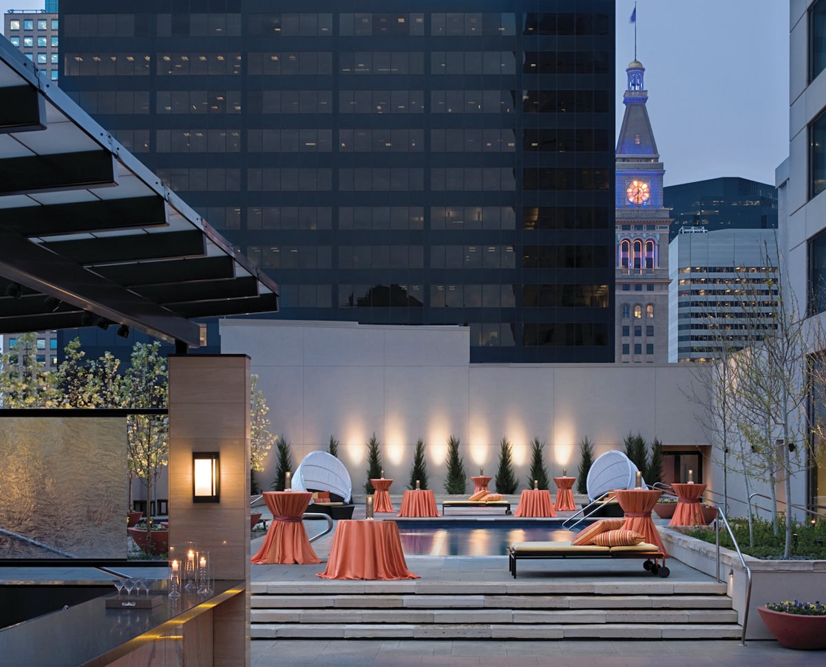 Four Seasons Hotel Denver - Photo 1