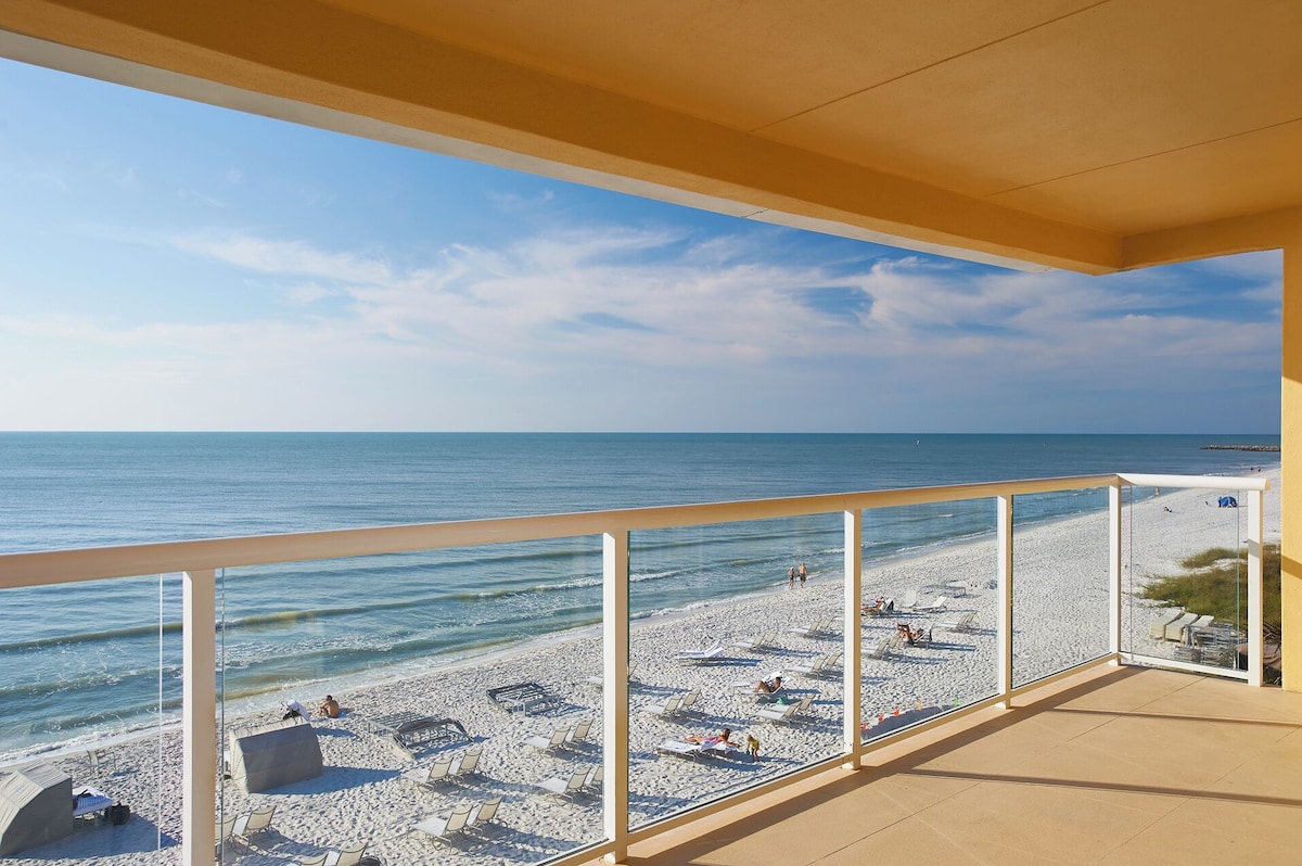 Edgewater Beach Hotel - Photo 1