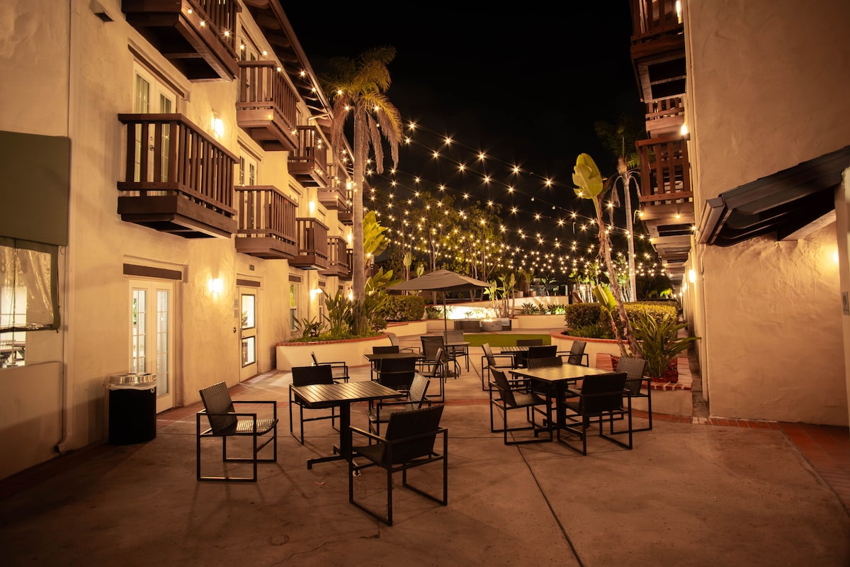 Fairfield Inn & Suites San Diego Old Town - Photo 1