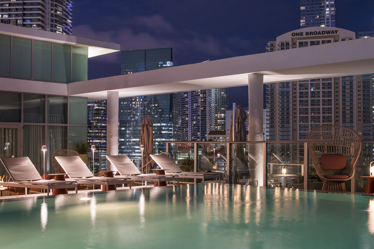 Novotel Miami Brickell - Photo 1