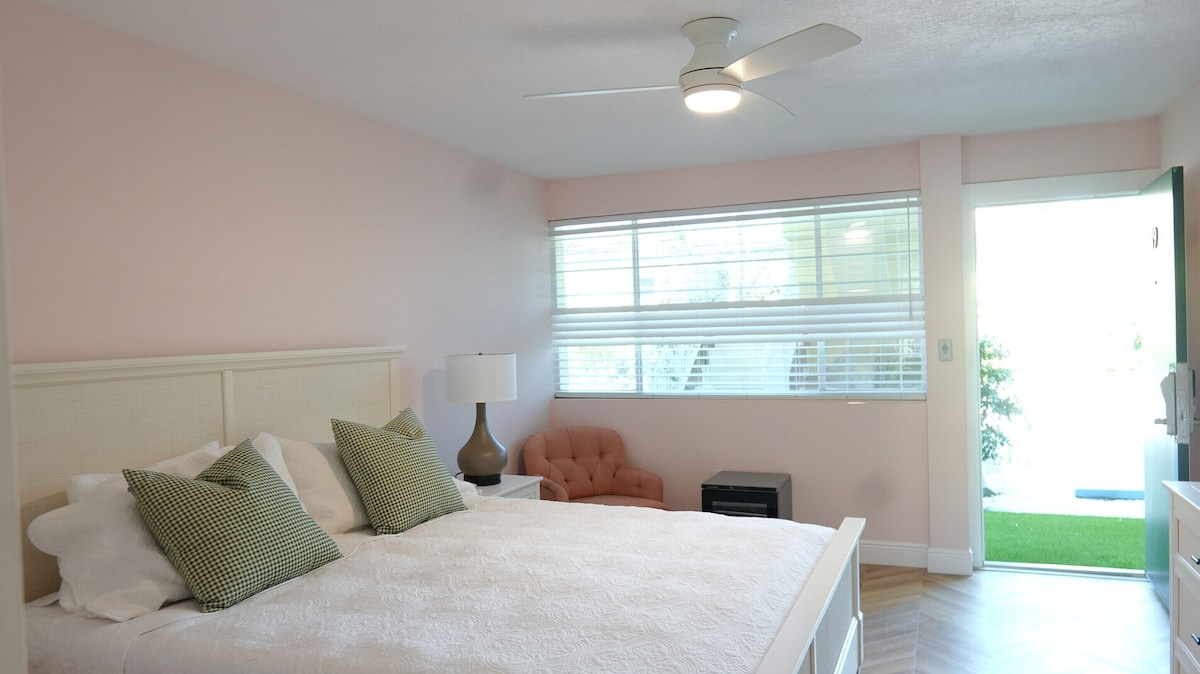 Park View Motor Lodge - Photo 1