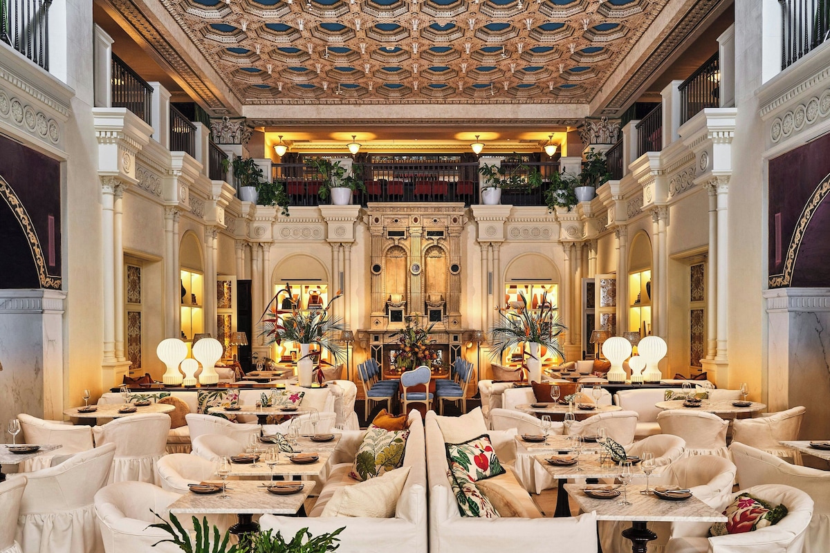Hotel Per La, Autograph Collection - Photo 1