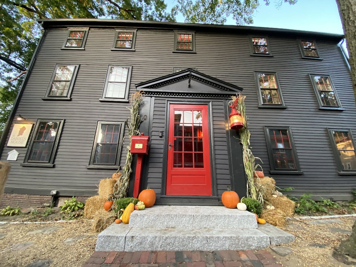 The Daniels House Inn - Photo 1