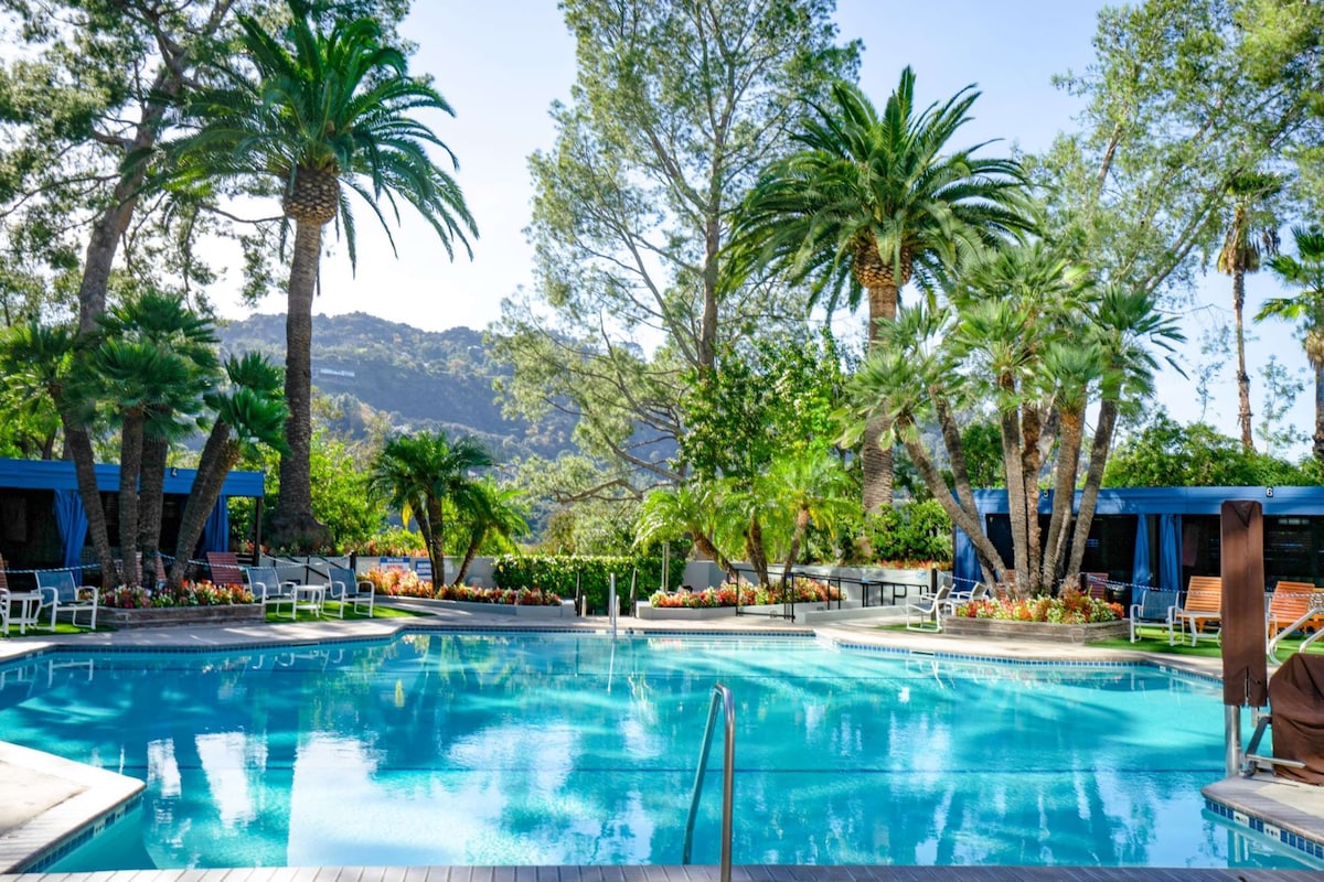 Hilton Los Angeles/Universal City - Photo 1