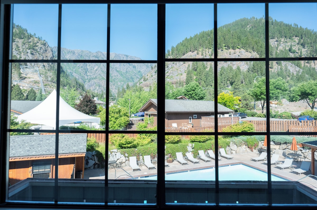 Icicle Village Resort - Photo 1