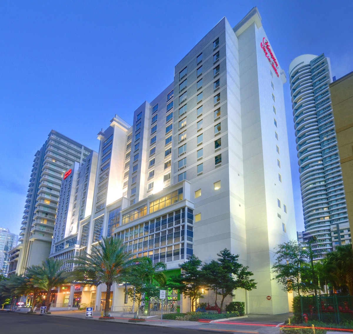 Hampton Inn & Suites Miami/Brickell-Downtown - Photo 1