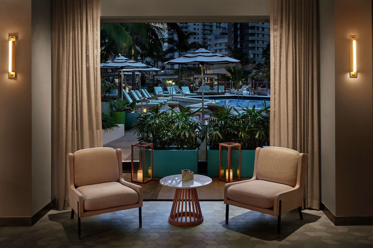 The Gates Hotel South Beach - Photo 1