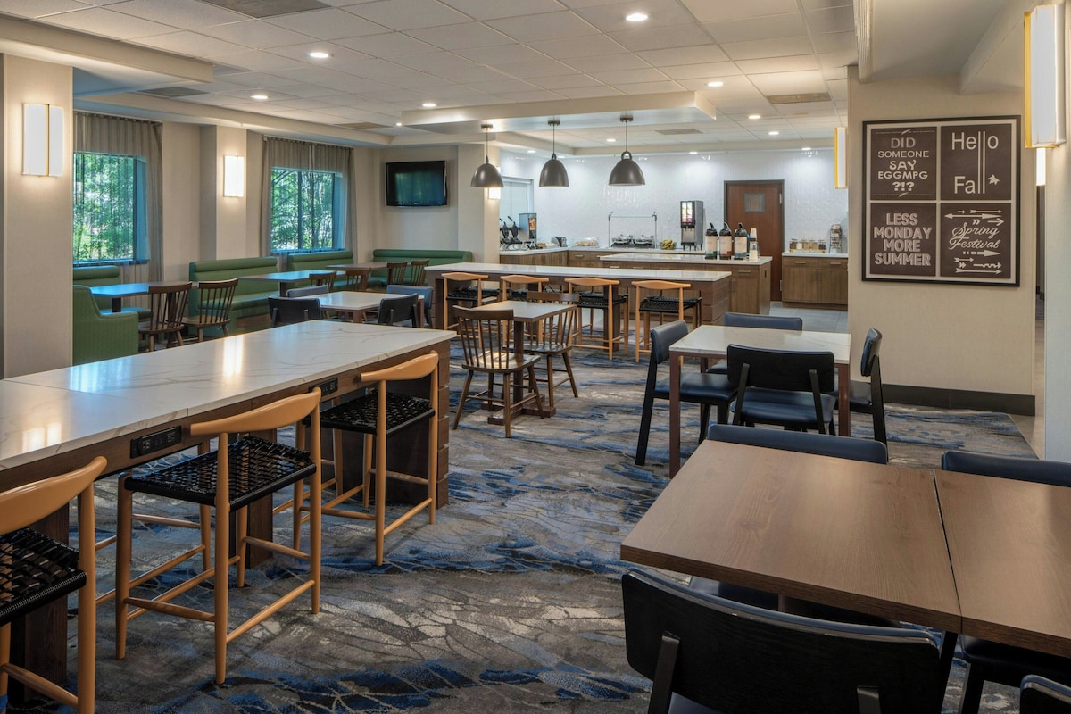 Fairfield by Marriott Inn & Suites Lafayette South - Photo 1
