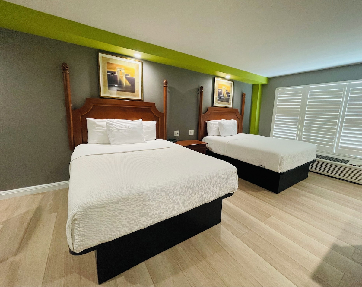 The SeaScape Inn - Photo 1