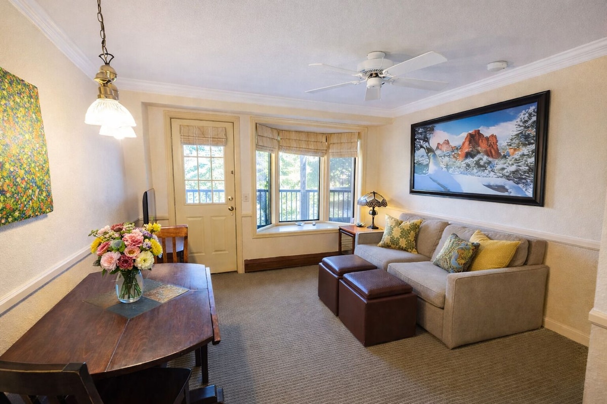 The Historic Crags Lodge - Photo 1