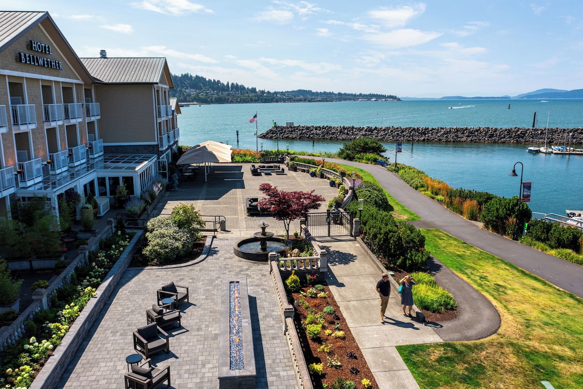 Hotel Bellwether - Photo 1