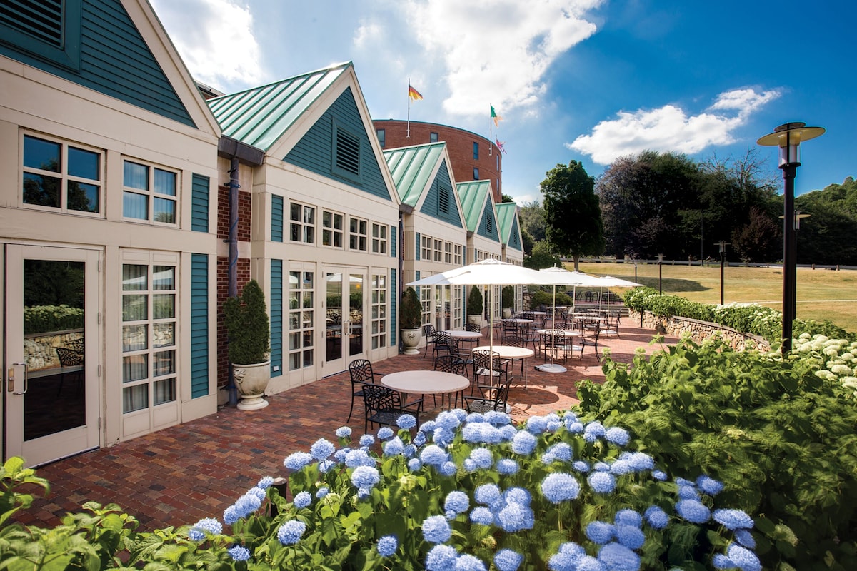 Beechwood Hotel - Photo 1