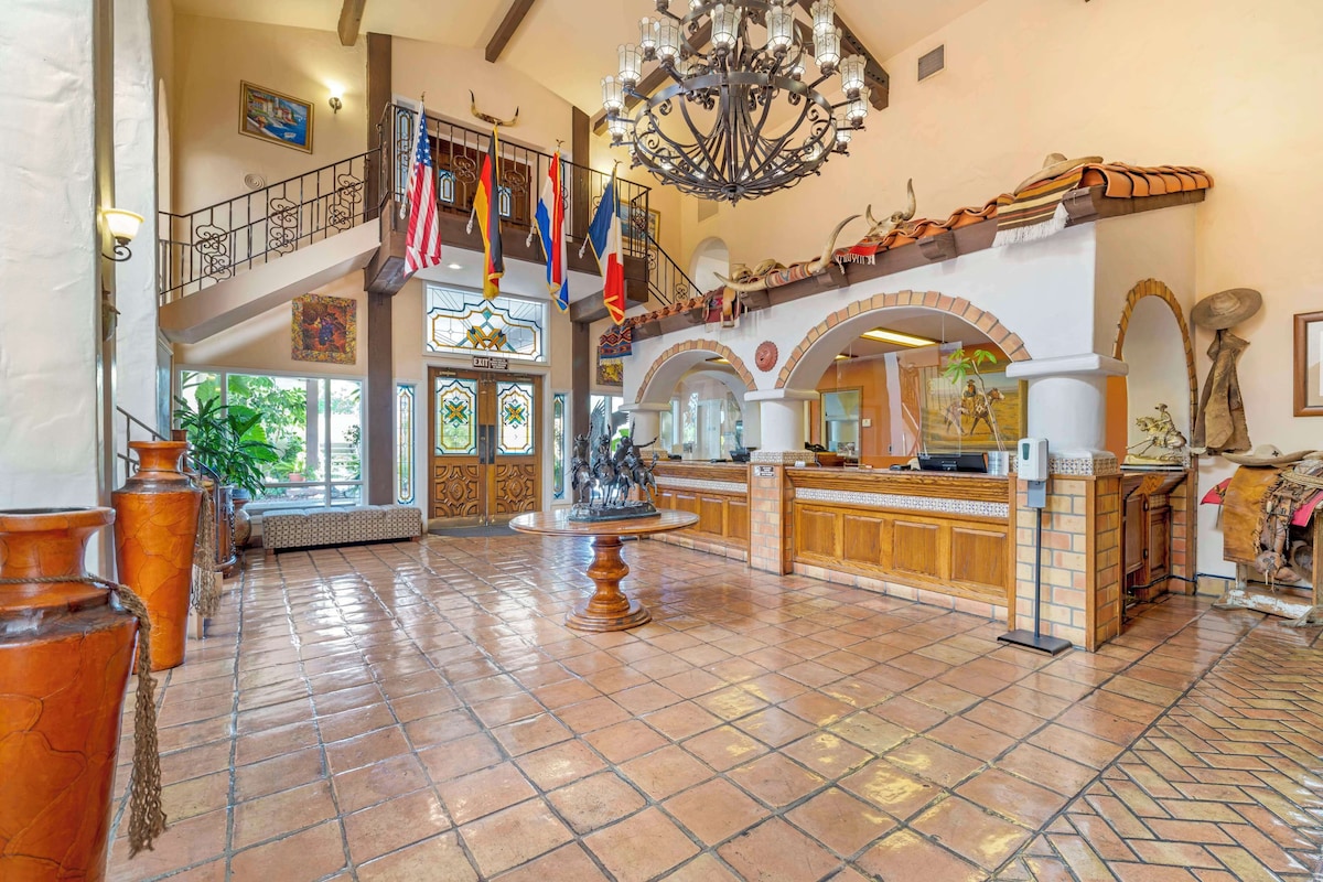Best Western Casa Grande Inn - Photo 1