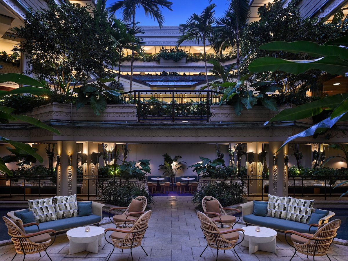 Mayfair House Hotel & Garden - Photo 1