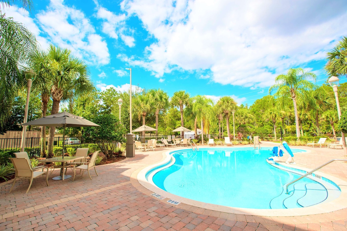 Best Western Plus Orlando Lake Buena Vista South Inn & Suites - Photo 1