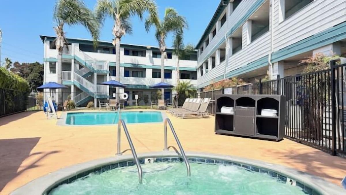 Heritage Inn San Diego - Photo 1