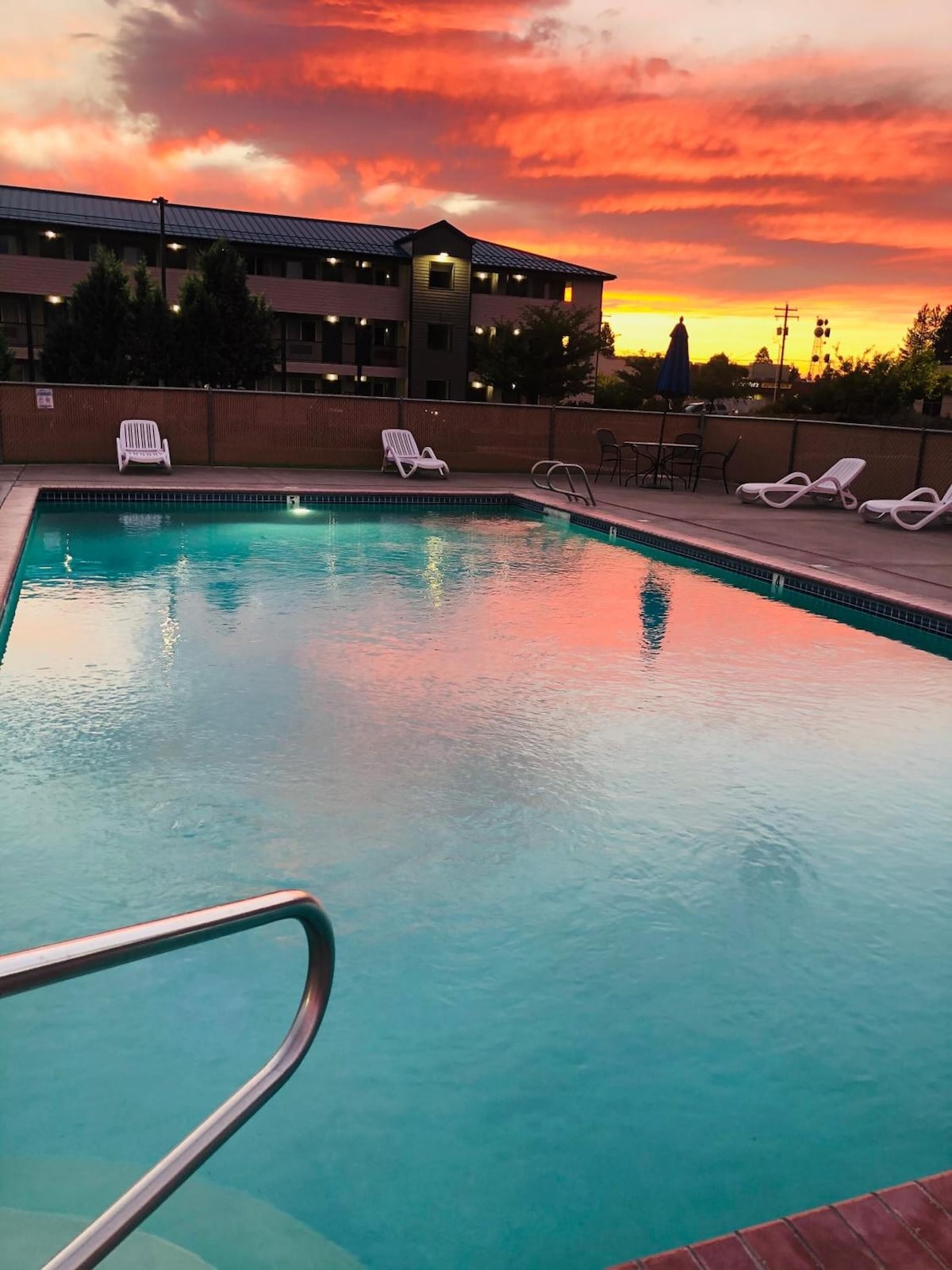 Sugarloaf Mt. Motel - Photo 1