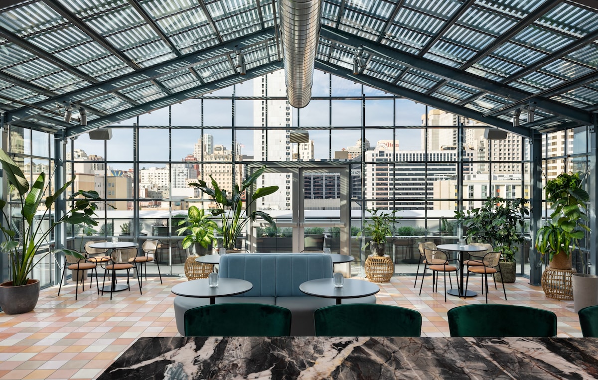 Timbri Hotel San Francisco, Curio Collection by Hilton - Photo 1