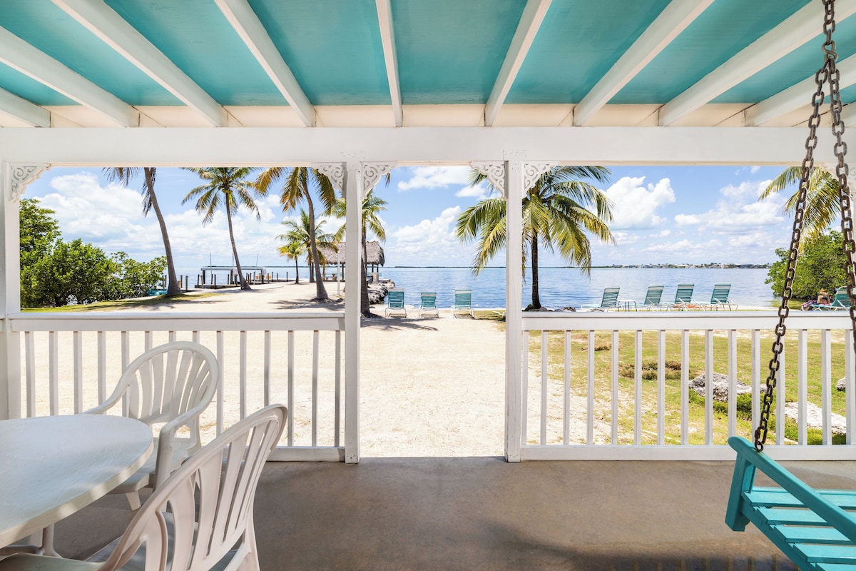 Rock Reef Resort - Photo 1
