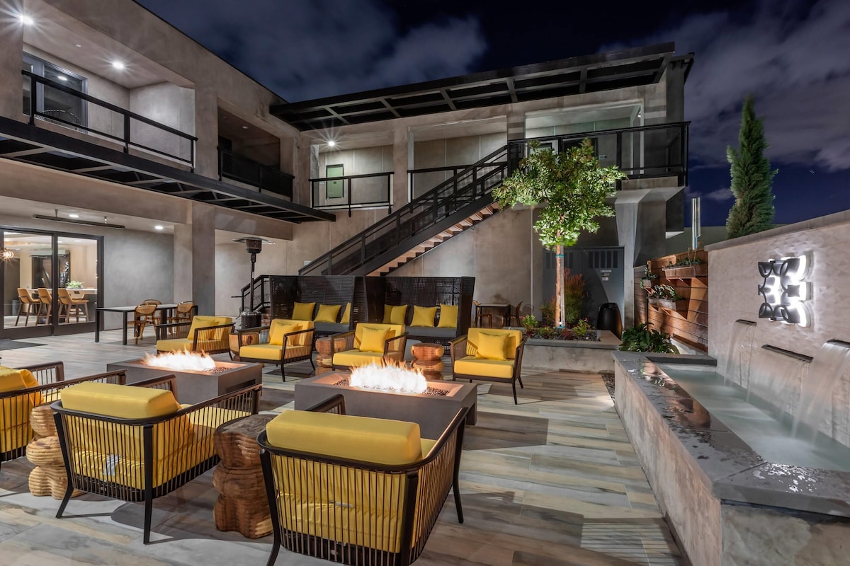 Bluestem Hotel Torrance Los Angeles, an Ascend Collection Hotel - Photo 1